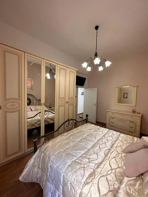 Casa Virginia Apartment Livorno
